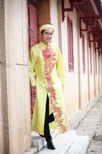 Mua áo dài cách tân nam ở đâu giá rẻ